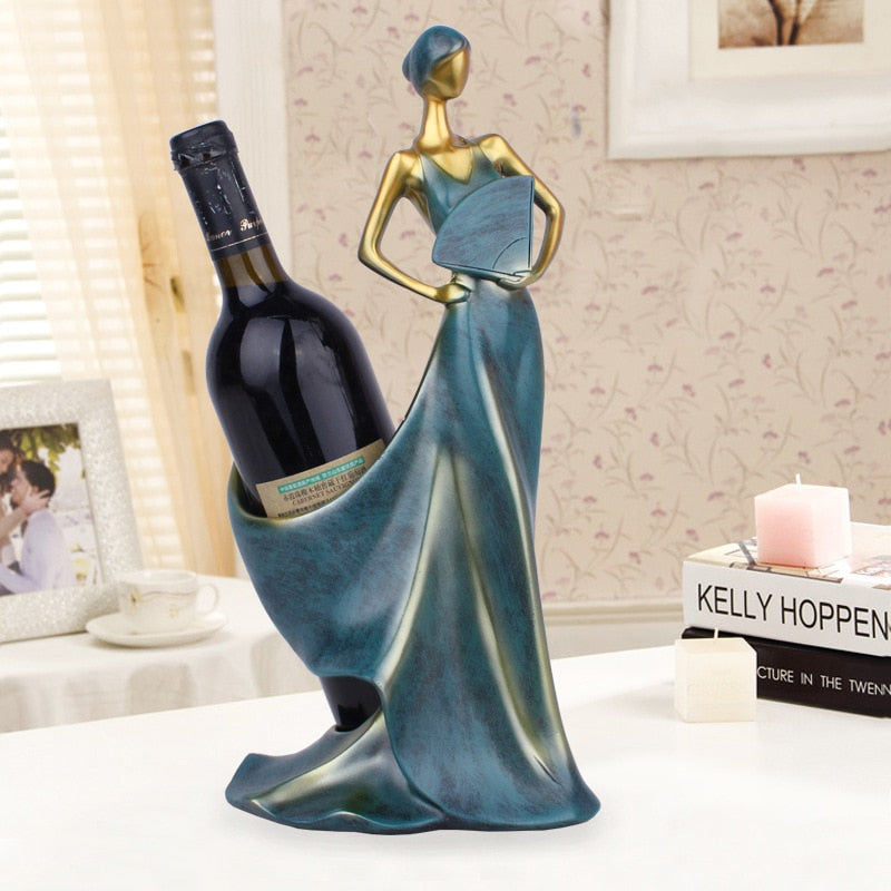 Elara Lady Wine Bottle Holder