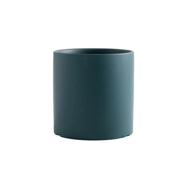 Nordic Minimalistic Pot