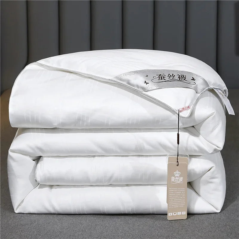 Luxurious Mulberry Silk Quilt
