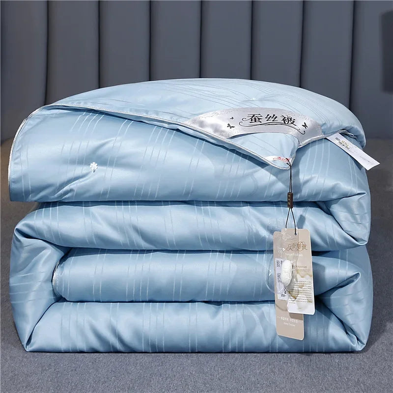 Luxurious Mulberry Silk Quilt
