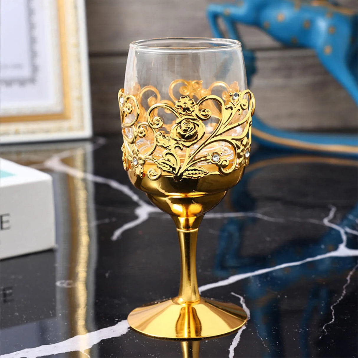 Taça de metal com gravura nórdica, copos ocos de vinho dourado para beber, suprimentos para festa de casamento