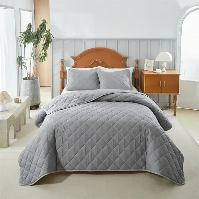Elegant Quilted Bedspread Set