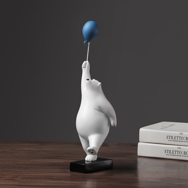 Nanu Polar Bear Balloon Sculpture