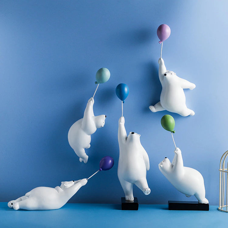 Nanu Polar Bear Balloon Sculpture