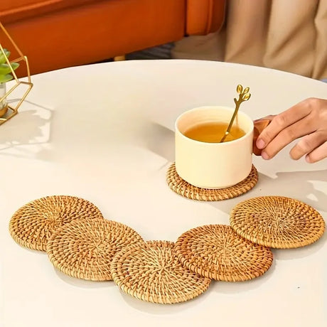 Rattan Weave Drink Coasters, armazenamento Caddy - Protective, Space-Saving, Tapete decorativo para sala de estar, K, 6pcs