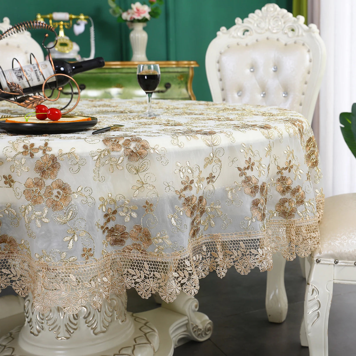Lace Tablecloth Deluxe