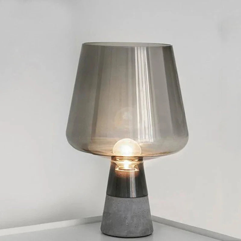 Nordic Creative Modern Lâmpada De Assoalho Base De Cimento Abajur De Vidro Decoração Para Casa, Quarto, Cabeceira, LED Desk, Estudo Iluminação