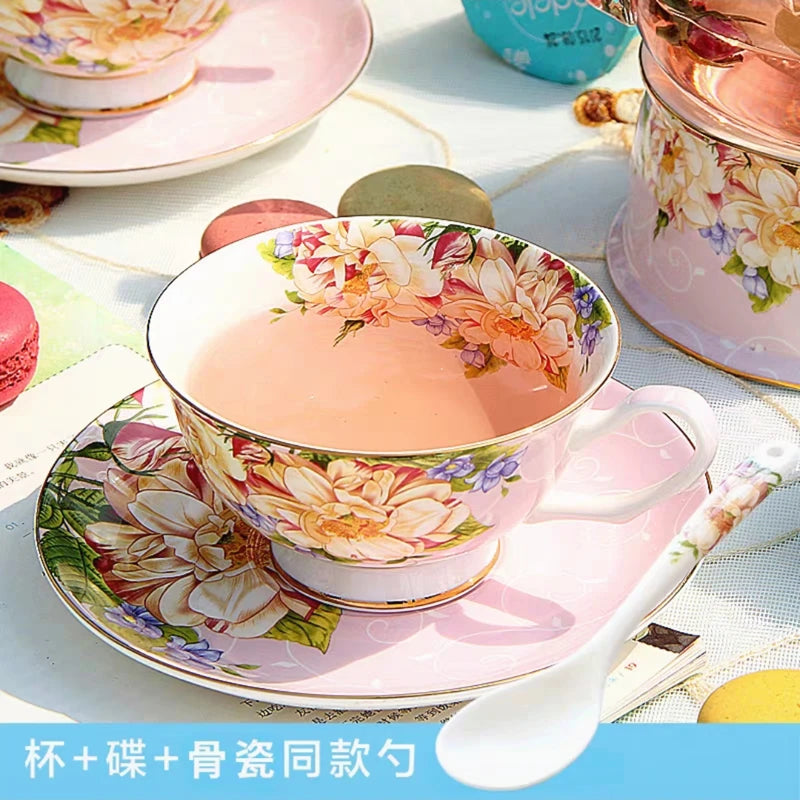Elegant Floral Porcelain Teapot Set