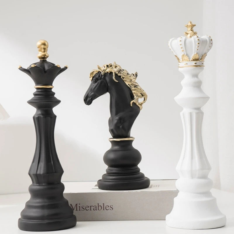 Northeuins resina retro internacional xadrez estatueta para interior rei cavaleiro escultura casa decoração de mesa sala estar