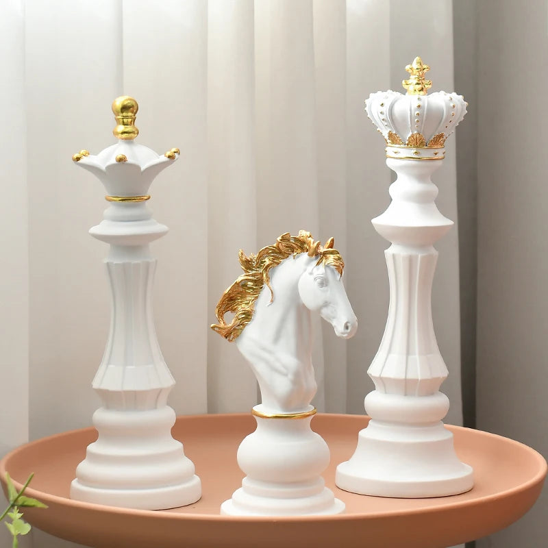 Northeuins resina retro internacional xadrez estatueta para interior rei cavaleiro escultura casa decoração de mesa sala estar