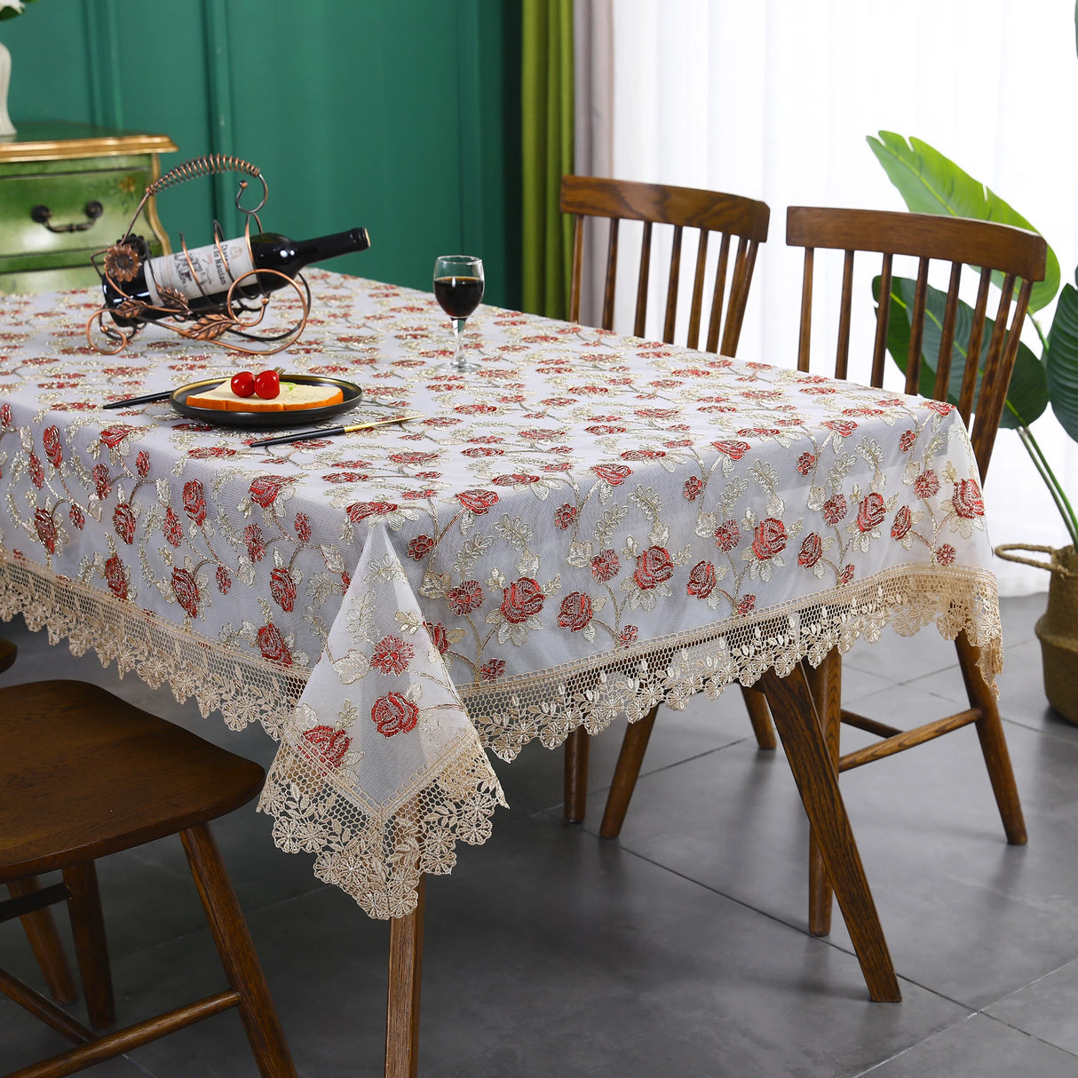 Lace Tablecloth Deluxe
