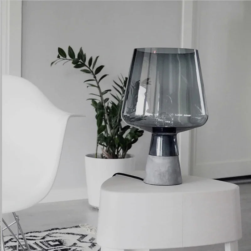 Nordic Creative Modern Lâmpada De Assoalho Base De Cimento Abajur De Vidro Decoração Para Casa, Quarto, Cabeceira, LED Desk, Estudo Iluminação