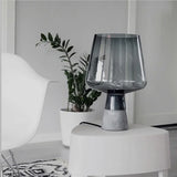 Nordic Creative Modern Lâmpada De Assoalho Base De Cimento Abajur De Vidro Decoração Para Casa, Quarto, Cabeceira, LED Desk, Estudo Iluminação
