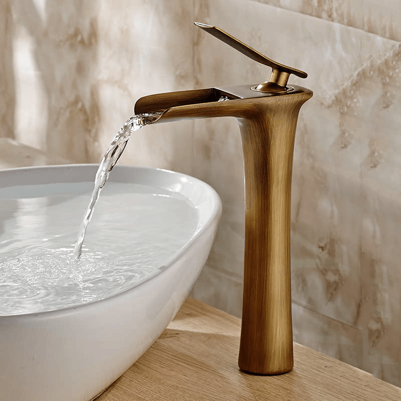 Modern Waterfall Basin Tap